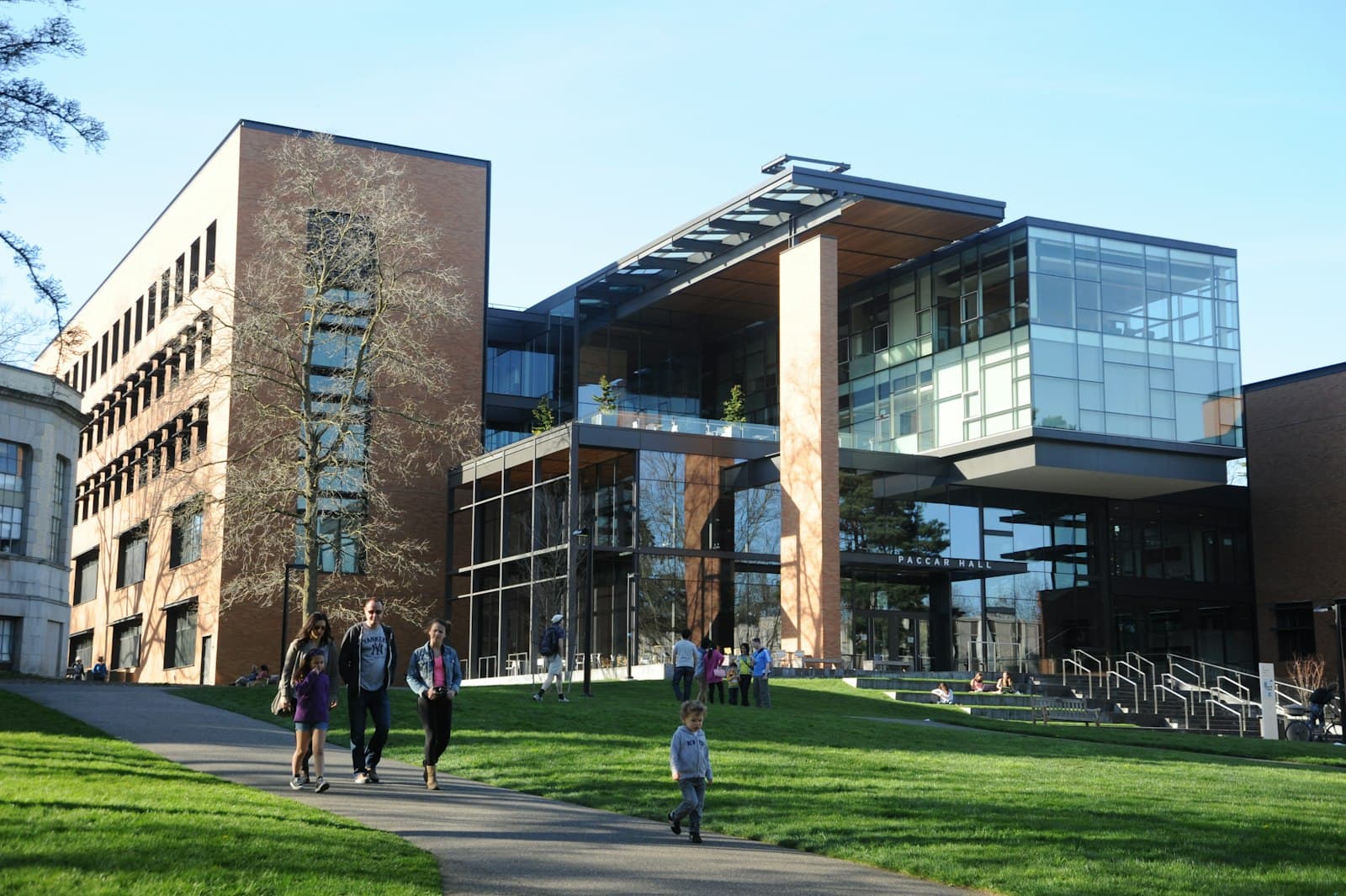 Students walking on a university campus